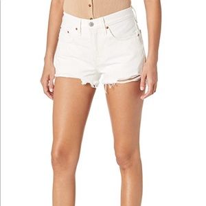 Levi’s high rise white shorts